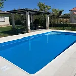 Tres Hermanos Con Piscina Privada
