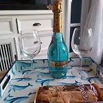 La Ballenita De Tarifa