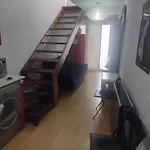 Casa Nevera Roja