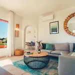 Abahana Villas Sea Breeze