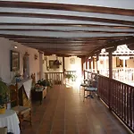 Posada Los Caballeros
