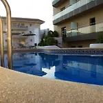 Petit Palau - Adults Only