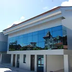 Hotel Villa Rosario Ii, Edificio Moderno