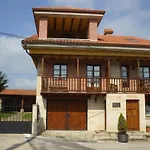 Apartamentos La Corraliza