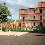 Aparthotel Can Gallart
