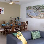 L&Z Penthouse At Sea