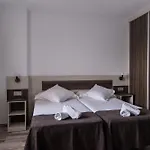 Mesón Hostal La Cabaña