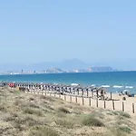 Casa Mia Sea View Apartment