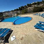 Cala-Azul Y Jacuzzi