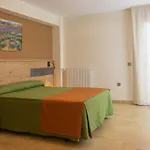 Hostal Las Grullas