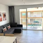 Nuevo, A 80 Metros Del Mar Y La Playa