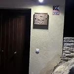Apartamentos La Peral