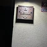 Apartamentos La Peral