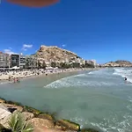 Casa Amarela Guesthouse, Algorfa