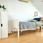 Suki House Chalet 1