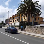 Hotel Los Nogales