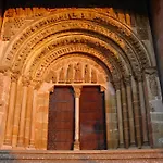 Hotel Monasterio de Leyre