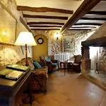 Mas la Planella Masia de Turismo Rural