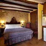 Mas la Planella Masia de Turismo Rural