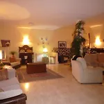 Hotel Rompeolas