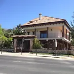 Hotel Rural Robles
