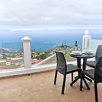 VV Mirador Isla Bonita by henrypole home