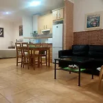 Antequeruela Tourists Home