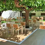 Hotel Mesón Kubano B&B