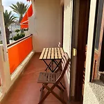 Prime Beachfront Location, Free Parking, Steps To The Sand