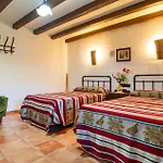 Nice Home In Castillo De Locubin With Kitchen