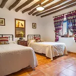 Nice Home In Castillo De Locubin With Kitchen