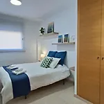 Lo Piset Del Delta: Apartamento Con Piscina Para 4