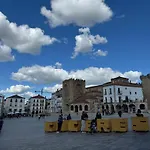 Kubik Hotel