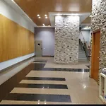 Apartamentos Chevere Rojo-Huca
