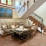 Chalet Con Piscina El Arado