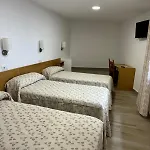 Hostal Cazalegas