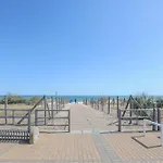 Las Americas