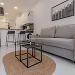 Loft Toni Home
