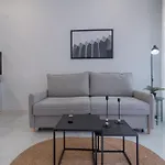 Loft Toni Home
