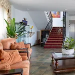 Hotel Conde De Badaran