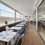Flacalco Hotel & Apartments
