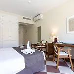 Hotel Avenida Tropical By Bossh! Hotels