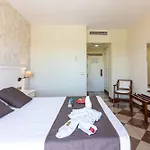 Hotel Avenida Tropical