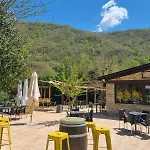Cabanas Bungalow Albergue Camping Valle Do Seo