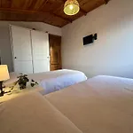 Increible Casita Gallega.