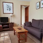 Apartamentos Rurales La Escuela