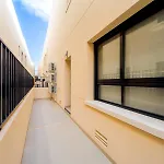 Luxurious 2 Bedroom Apartment Near The Beach