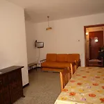Villa Service - Apartamentos Aransol