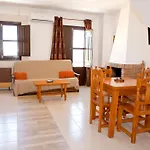 Apartamentos Fuente La Raja