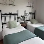 Casas Bajas Alojamiento Rural